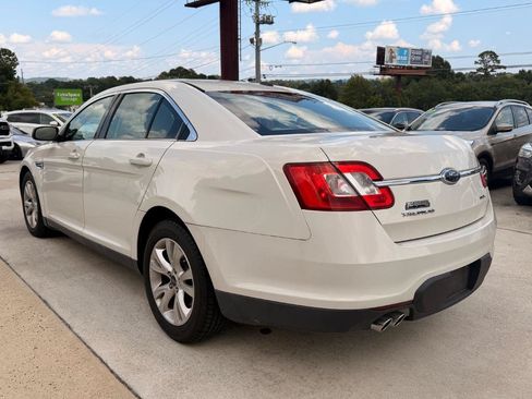 Used 2011 Ford Taurus SEL FWD image 9