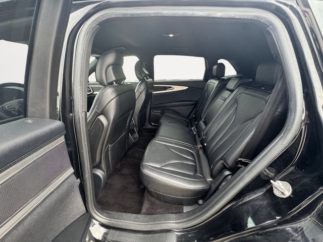 Used 2017 Lincoln MKX Premiere FWD image 21