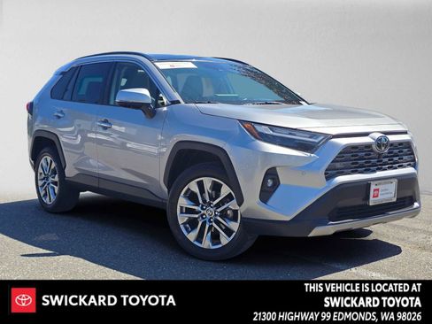 Used 2022 Toyota RAV4 Limited AWD/4WD image 1