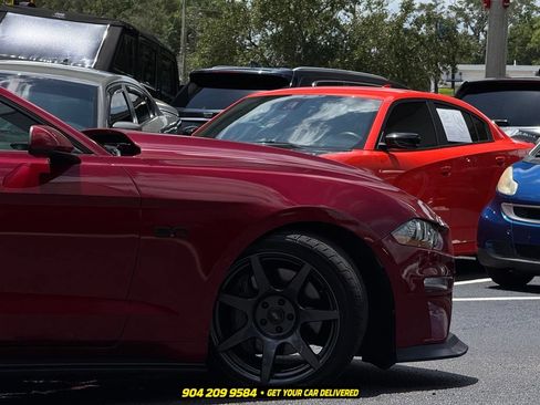 Used 2018 Ford Mustang GT RWD image 7