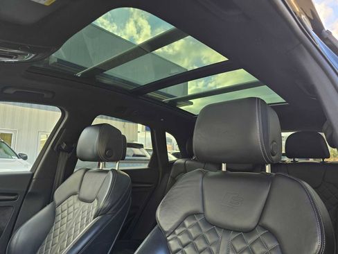 Used 2019 Audi SQ5 Prestige image 22