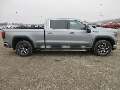 New 2026 GMC Sierra 1500 SLT w/ SLT Premium Plus Package