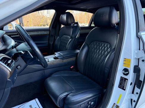Used 2021 Genesis G90 5.0 Ultimate image 32