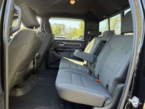 Used 2019 RAM 1500 Big Horn AWD/4WD image 13