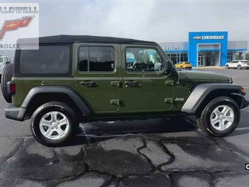 Used 2020 Jeep Wrangler Unlimited Sport S image 9