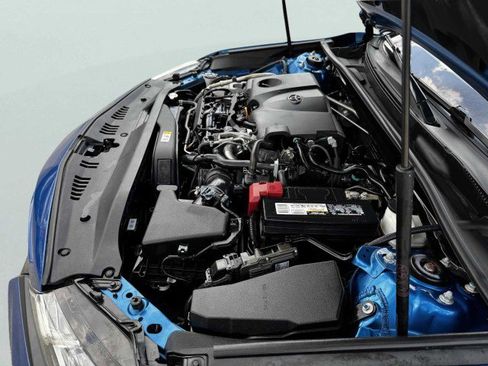 Used 2019 Toyota Camry SE image 53