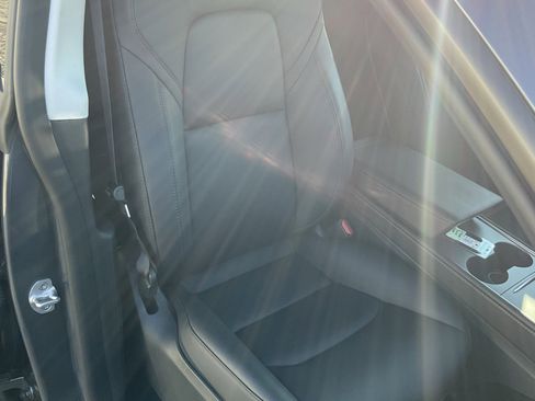 Used 2023 Tesla Model Y Long Range image 13