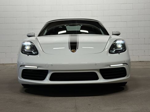 Certified 2024 Porsche 718 Boxster image 9