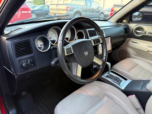 Used 2007 Dodge Magnum R/T w/ Convenience Group II RWD image 17