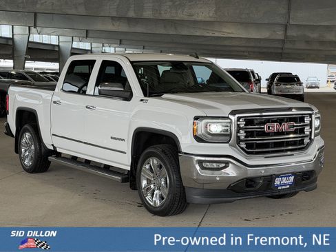 Used 2018 GMC Sierra 1500 SLT image 2