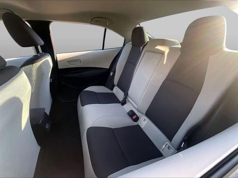 Used 2025 Toyota Corolla LE FWD image 20