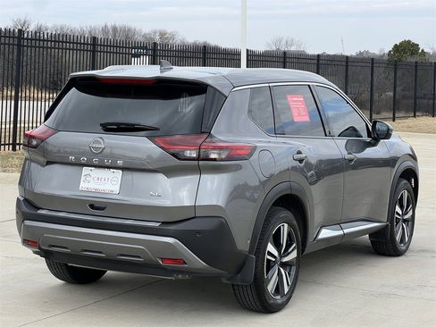 Certified 2023 Nissan Rogue SL w/ SL Premium Package image 4