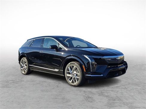 New 2026 Cadillac Optiq Luxury 1 image 3