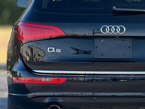 Used 2016 Audi Q5 2.0T Premium Plus w/ Technology Package image 13
