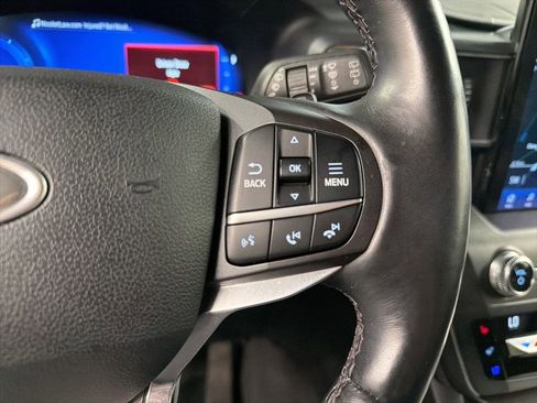 Certified 2020 Ford Explorer Platinum w/ Premium Technology Package AWD/4WD image 19