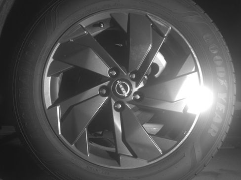 Used 2025 Nissan Rogue SV FWD image 14