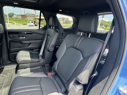 New 2025 Honda Pilot TrailSport image 28