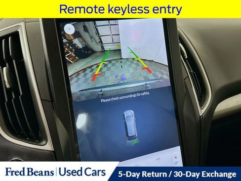 Used 2024 Ford Edge SEL w/ Class II Trailer Tow Package image 17