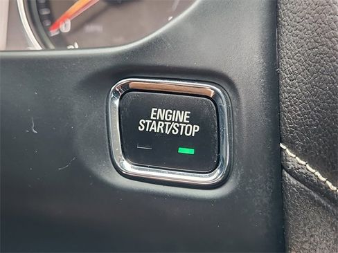 Used 2023 GMC Acadia SLE w/ Driver Convenience Package image 20