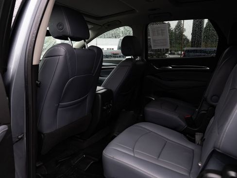 Used 2020 Buick Enclave Premium w/ Sun and Sites Package AWD/4WD image 23