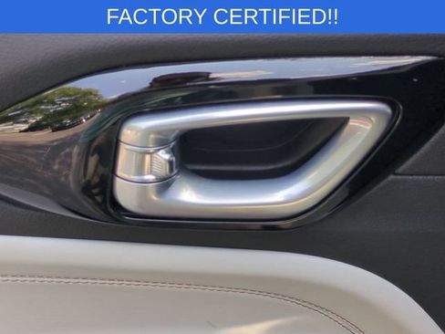 Certified 2023 Jeep Compass Limited w/ Sun and Sound Group AWD/4WD image 29