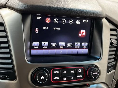 Used 2016 GMC Yukon Denali w/ Open Road Package AWD/4WD image 13