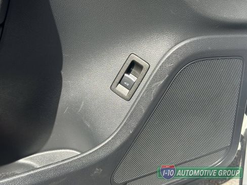 Used 2013 Volkswagen Touareg Sport AWD/4WD image 20