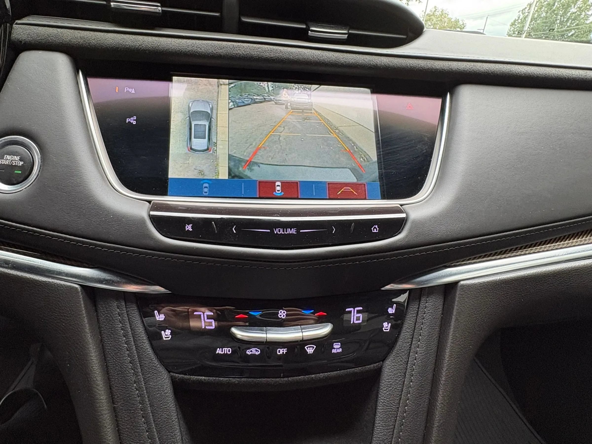 Used 2019 Cadillac XT5 Platinum AWD/4WD image 46