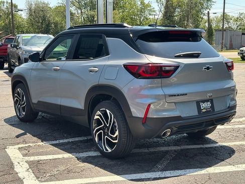 New 2026 Chevrolet TrailBlazer RS w/ Convenience Package FWD image 6