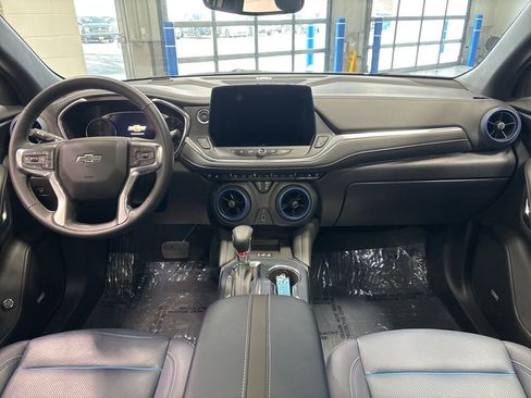 Used 2024 Chevrolet Blazer RS w/ Enhanced Convenience Package image 33