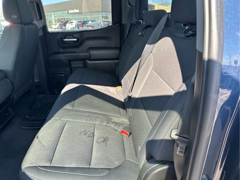 Used 2020 Chevrolet Silverado 1500 Custom Trail Boss w/ Custom Convenience Package image 8