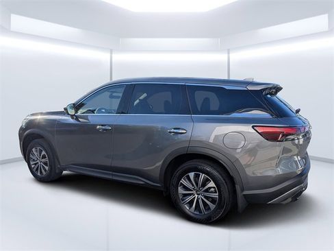 Certified 2025 INFINITI QX60 Pure image 5