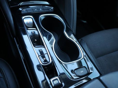 Used 2023 Buick Envision Preferred image 37