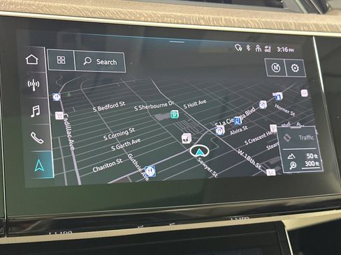 Used 2024 Audi Q8 e-tron Premium image 18