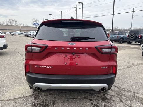 Certified 2023 Ford Escape Platinum w/ Premium Technology Package image 6