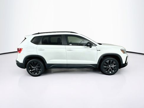Used 2022 Volkswagen Taos S FWD image 10