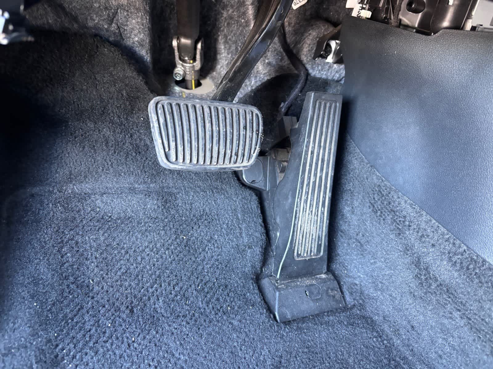 Used 2024 Kia Sportage EX FWD image 15