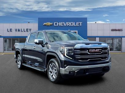 Certified 2022 GMC Sierra 1500 SLT w/ SLT Premium Package