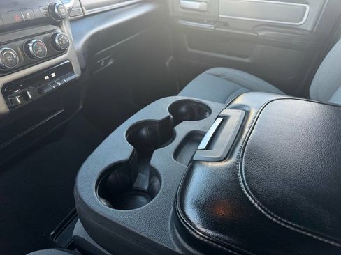 Used 2023 RAM 2500 Big Horn w/ Level 1 Equipment Group image 28