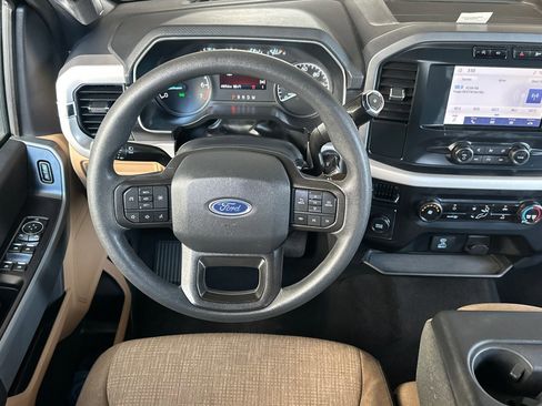 Used 2023 Ford F150 XLT image 15