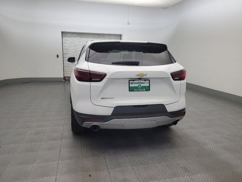 Used 2024 Chevrolet Blazer LT FWD image 6