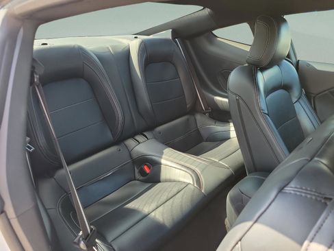 Used 2024 Ford Mustang GT Premium image 7