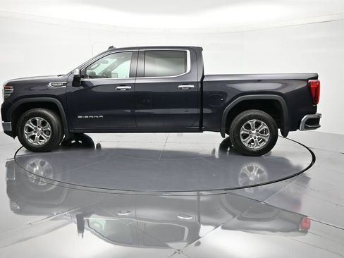 Certified 2024 GMC Sierra 1500 SLT image 9