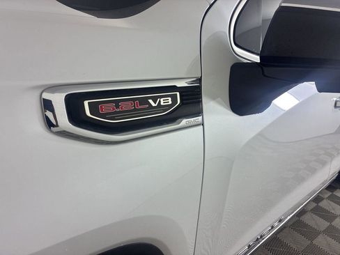 Used 2021 GMC Sierra 1500 Denali w/ Denali Ultimate Package image 10