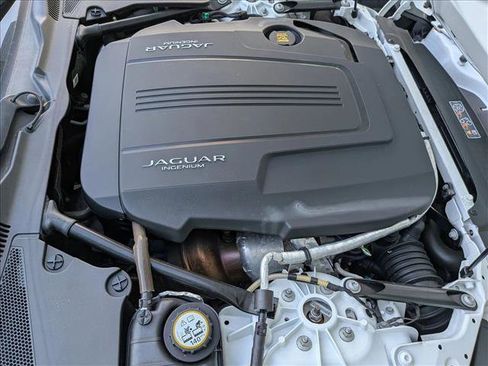 Used 2020 Jaguar F-TYPE P300 image 20