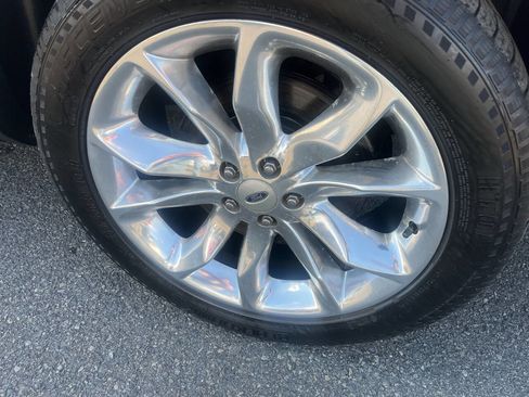 Used 2015 Ford Explorer Limited w/ Equipment Group 302A image 12