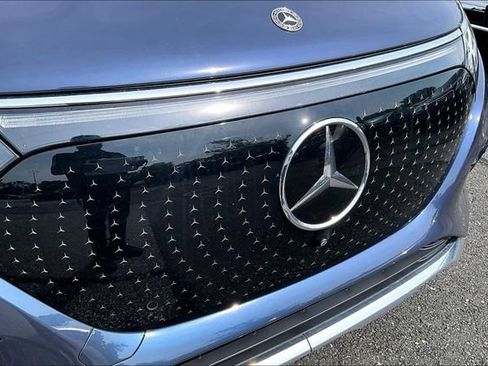Used 2023 Mercedes-Benz EQS 450+ 4MATIC SUV image 6