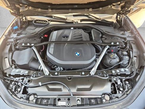 New 2026 BMW 740i RWD image 17