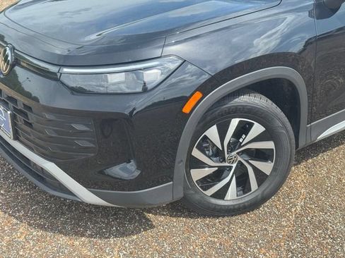 New 2026 Volkswagen Tiguan S FWD image 3
