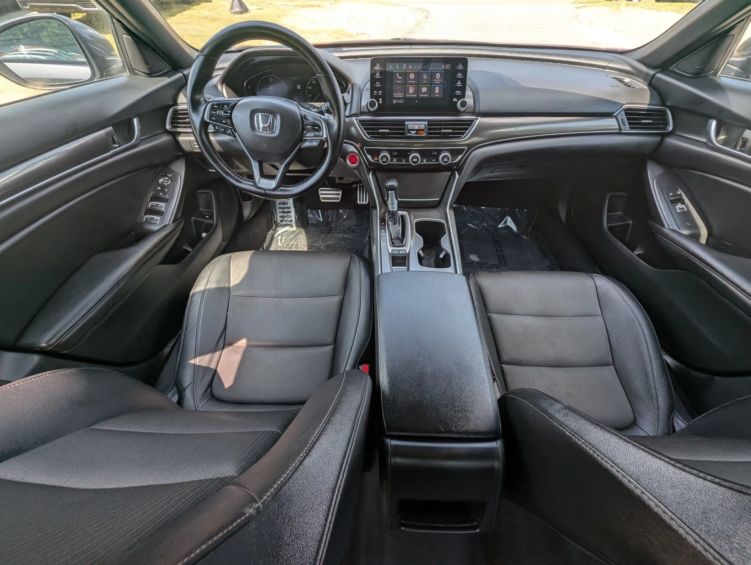 Used 2019 Honda Accord Sport image 16